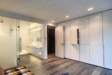 Prestige et modernité dans un esprit loft - Duplex meublé