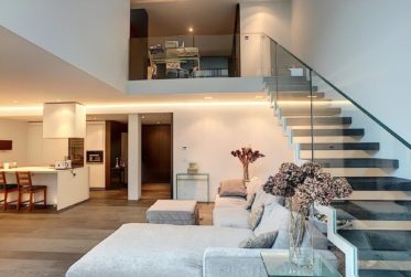 Prestige et modernité dans un esprit loft - Duplex meublé