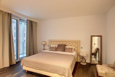 Prestige et modernité dans un esprit loft - Duplex meublé